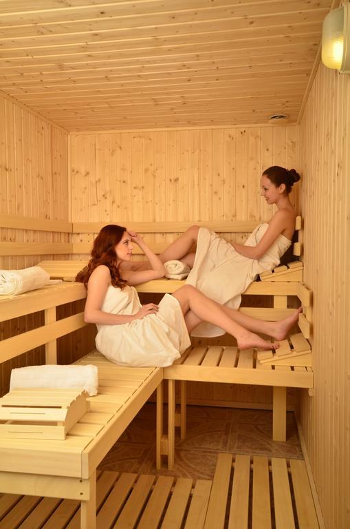 Hotel Enjoy 3*